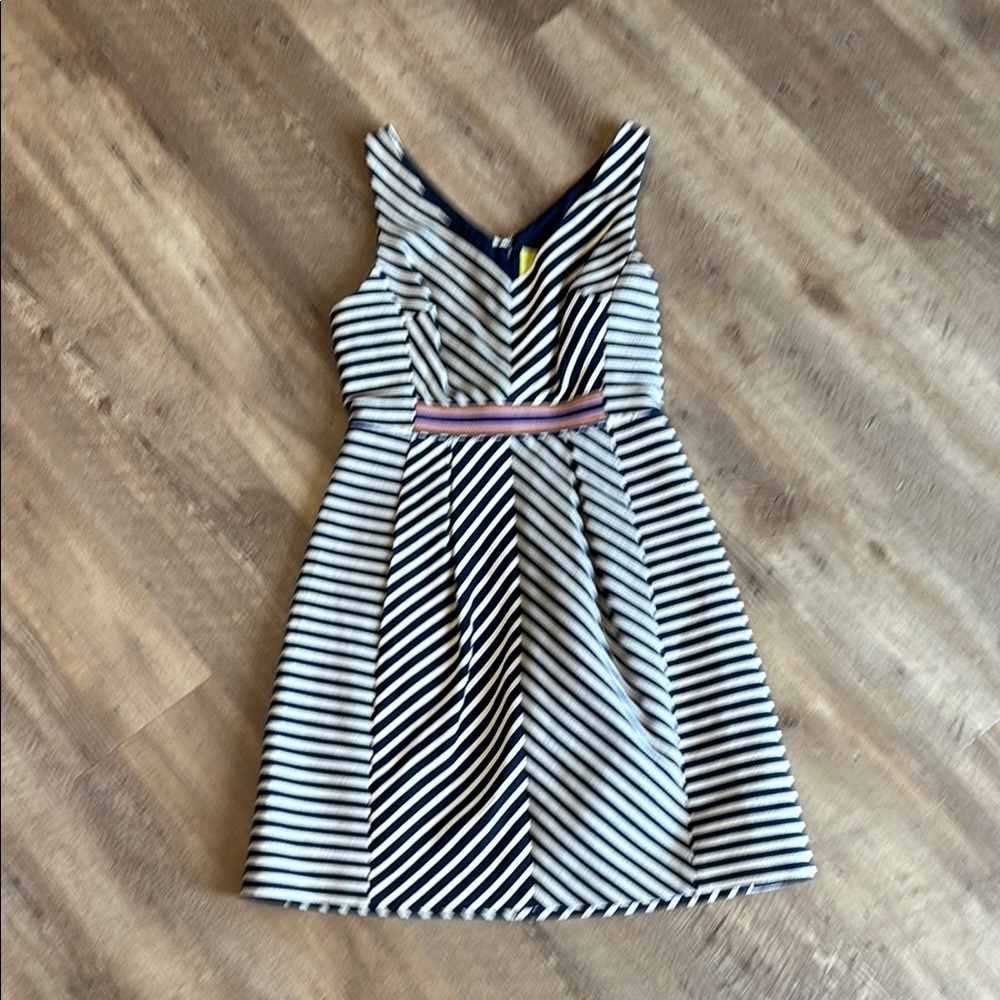 Maeve Anthropology sleeveless dress navy stripes size 4
